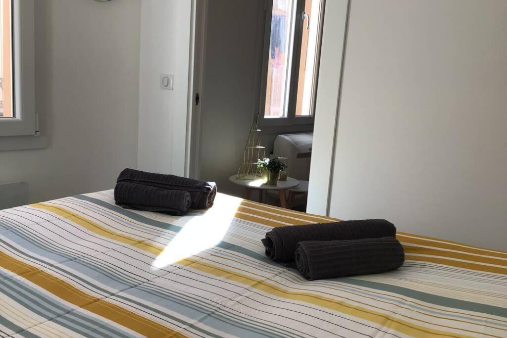 Appartement 2 Chambres Refait A Neuf, Climatise, A 2 Min De La Mer Nice Dış mekan fotoğraf